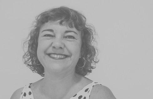 lola-mayo-lens 2.jpg